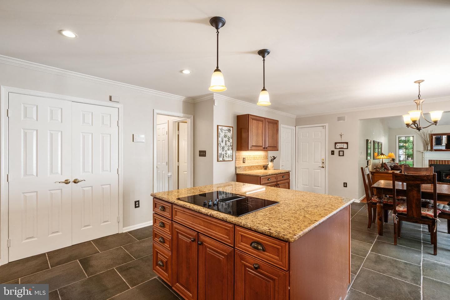 6805 Old Stone Fence Road photo 14