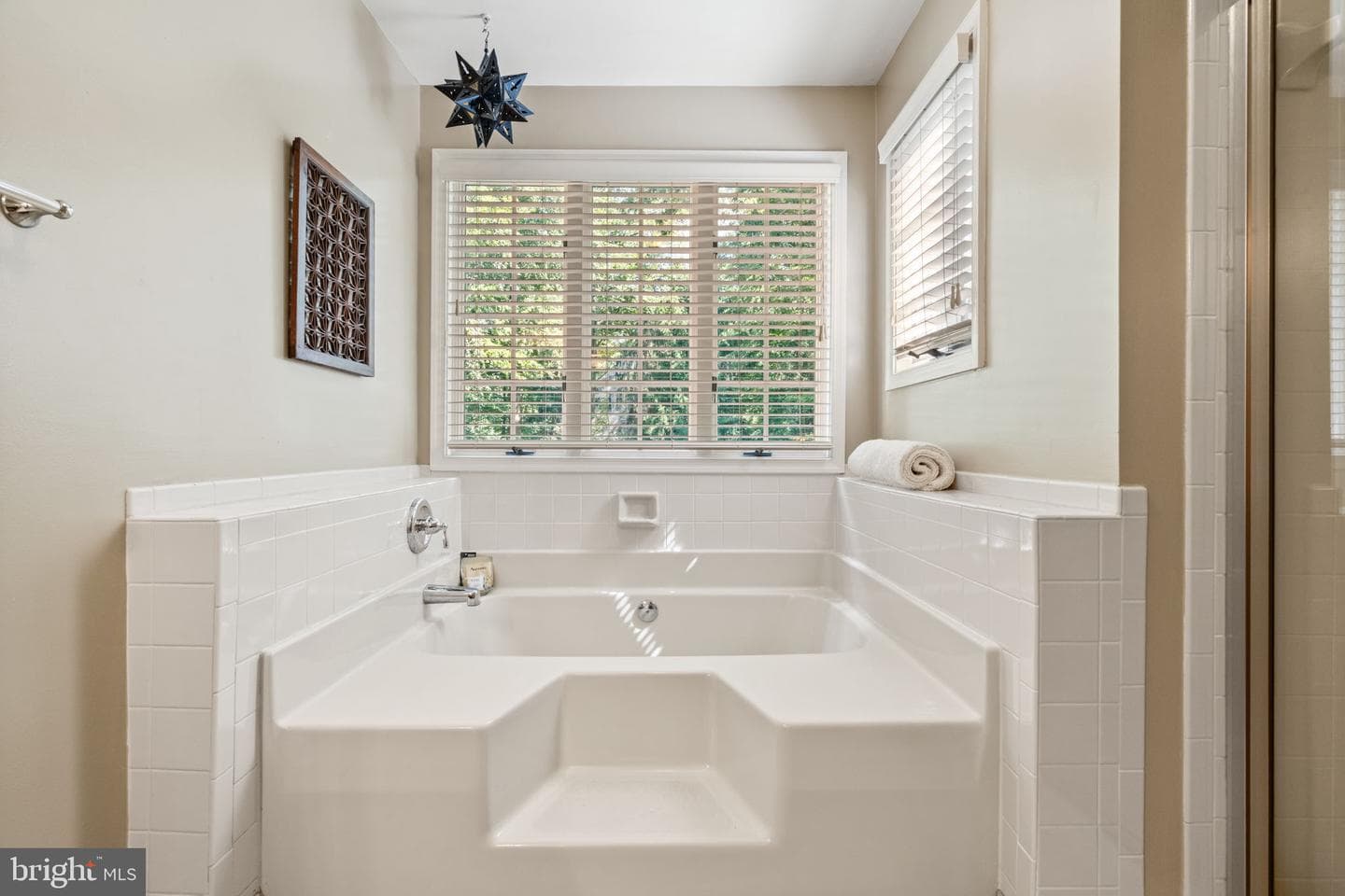 6805 Old Stone Fence Road photo 48