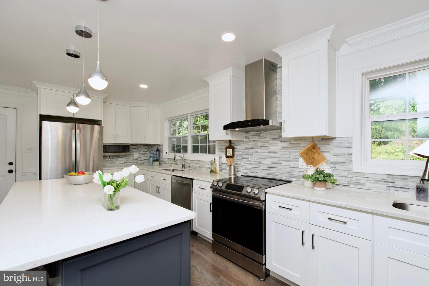 4522 Pickett Road photo 13