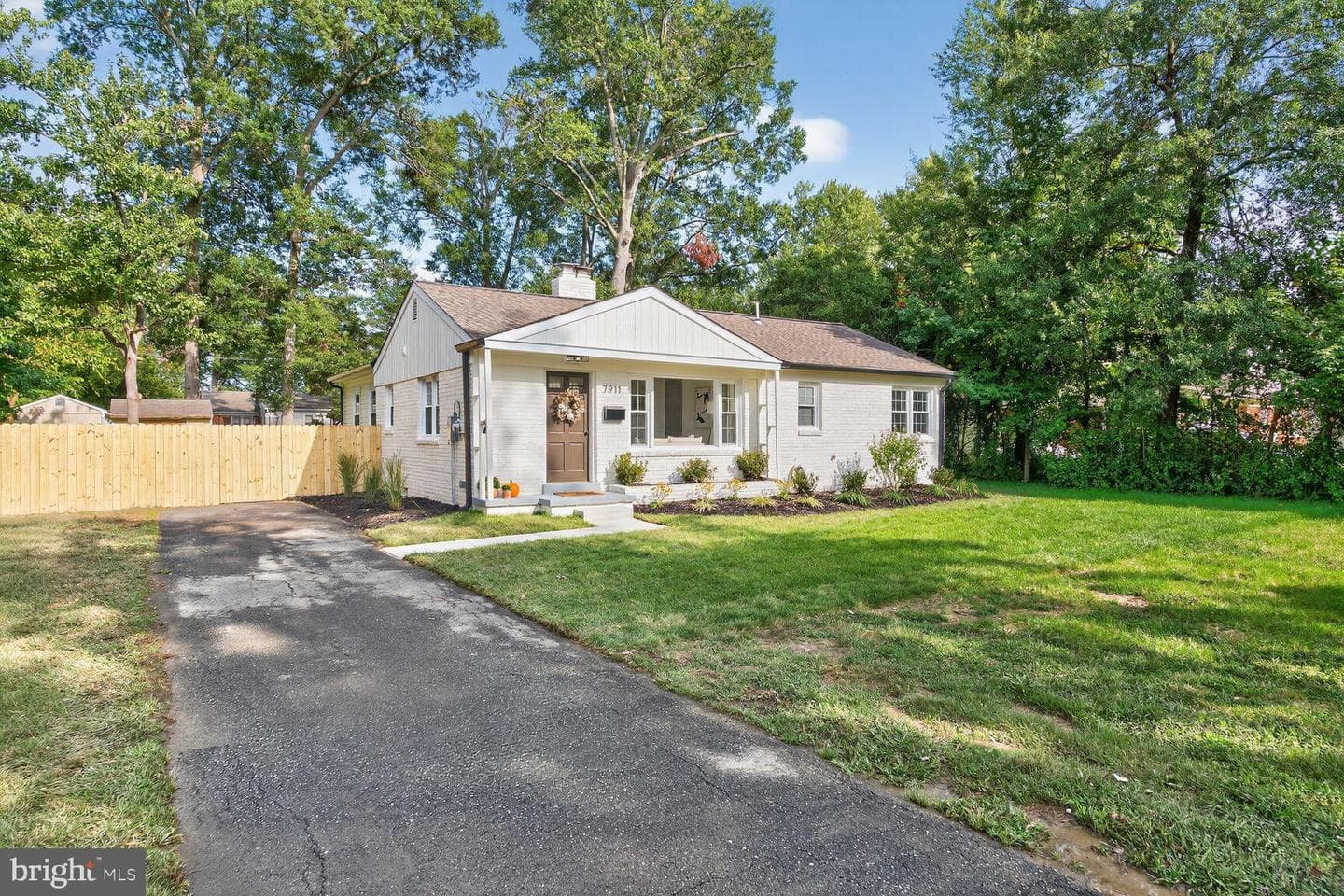 7911 Martha Washington Street photo 3
