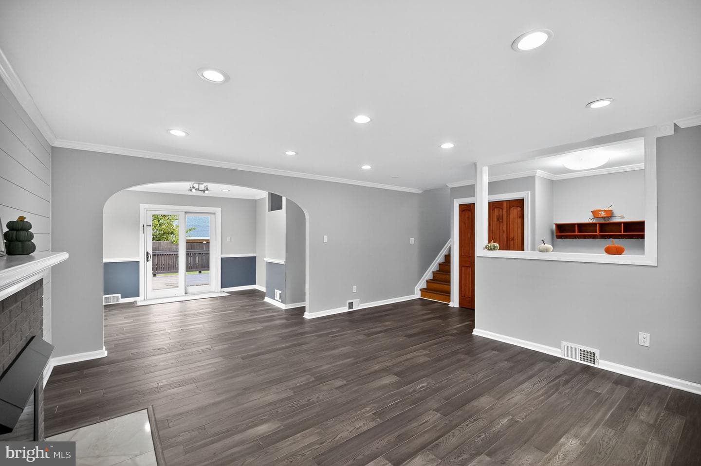 7403 Charlotte Street photo 10