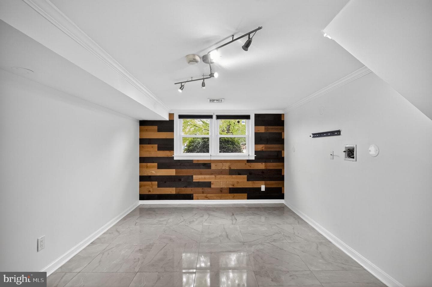 7403 Charlotte Street photo 28