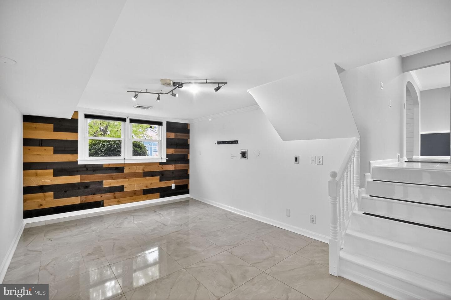 7403 Charlotte Street photo 29