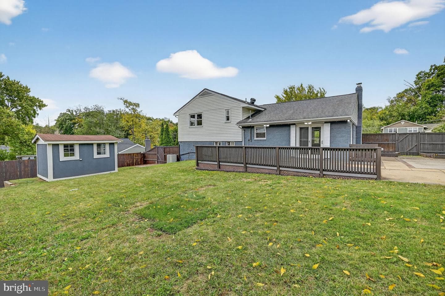 7403 Charlotte Street photo 32