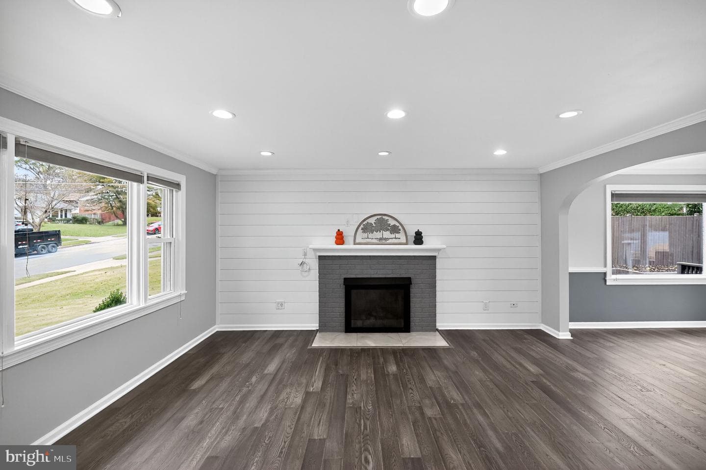 7403 Charlotte Street photo 9