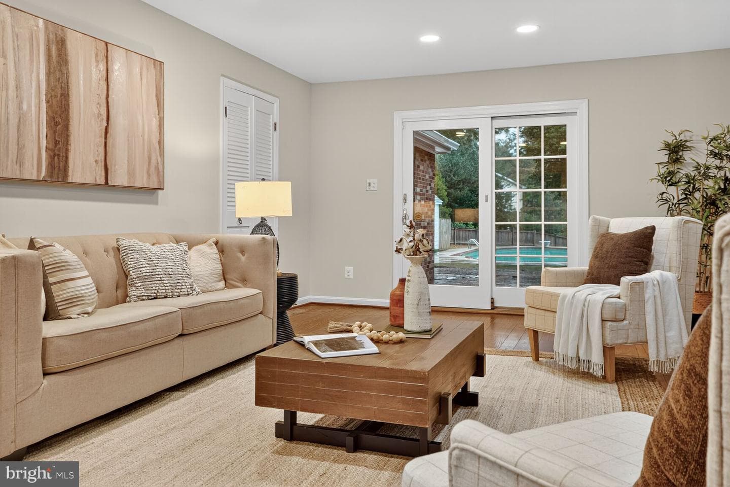 1011 Harriman Street photo 29