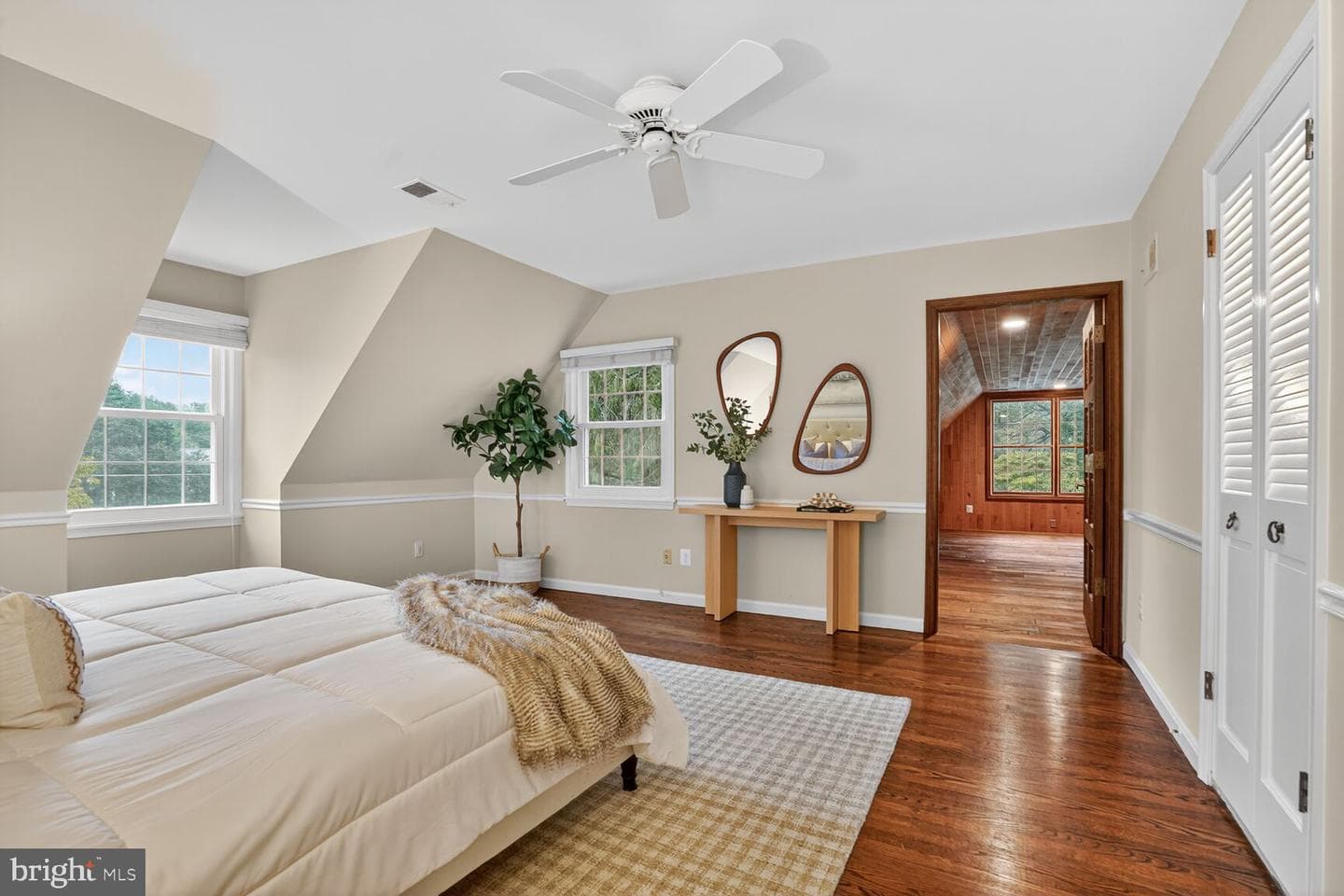 1011 Harriman Street photo 36