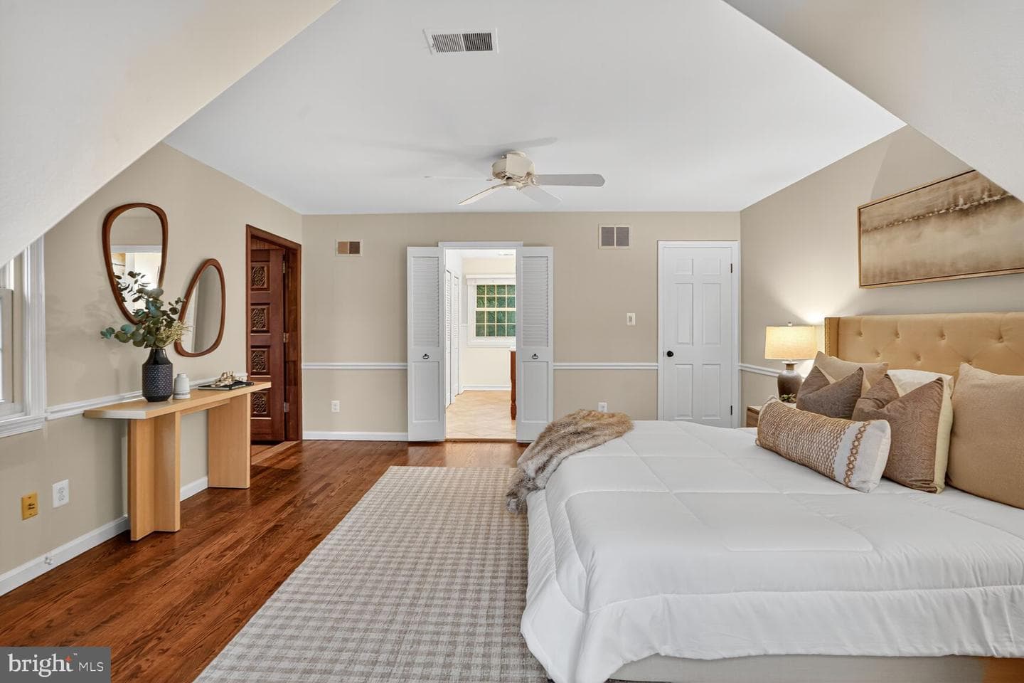 1011 Harriman Street photo 38