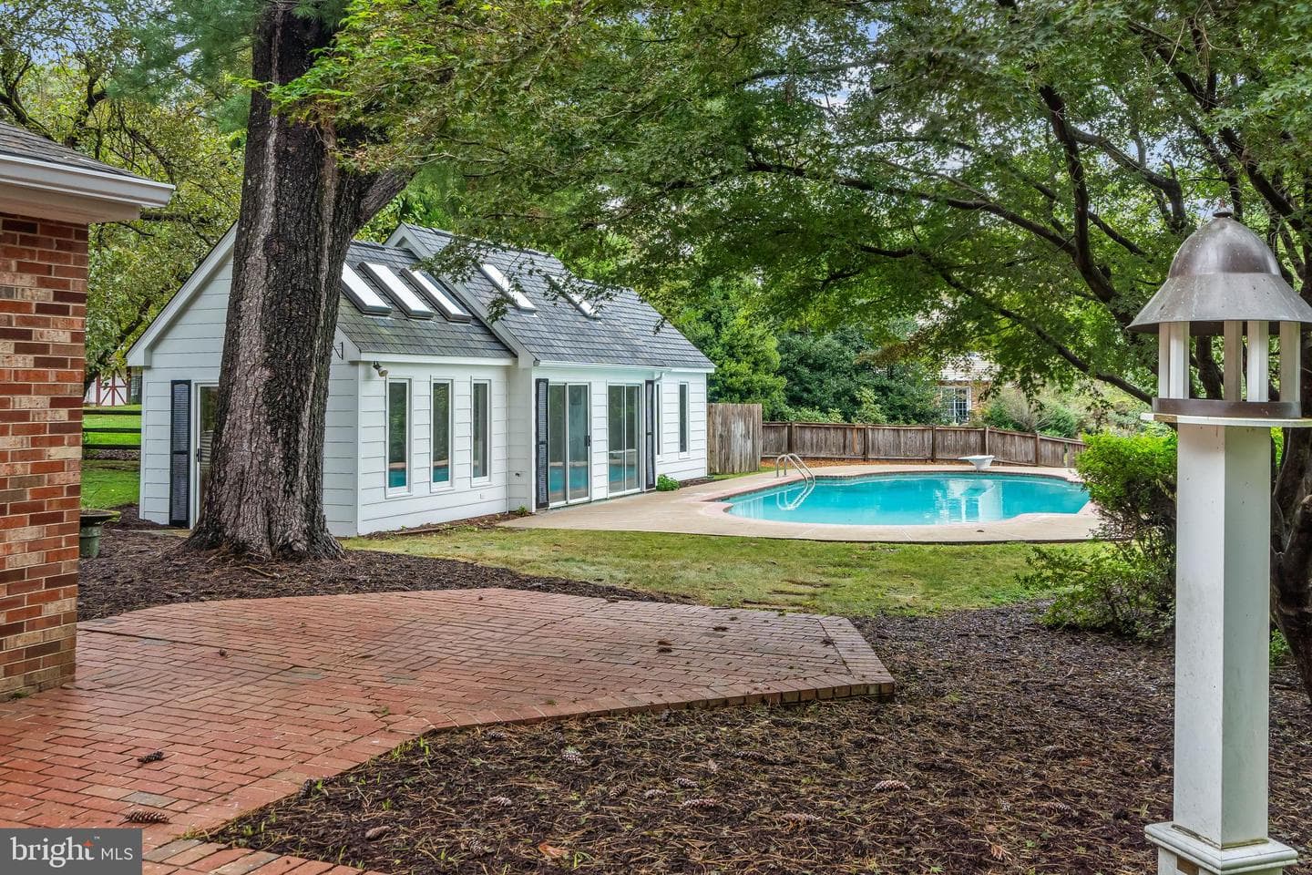 1011 Harriman Street photo 57