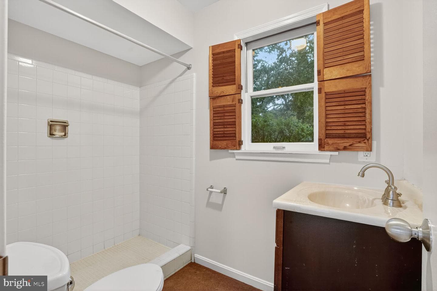 1011 Harriman Street photo 61