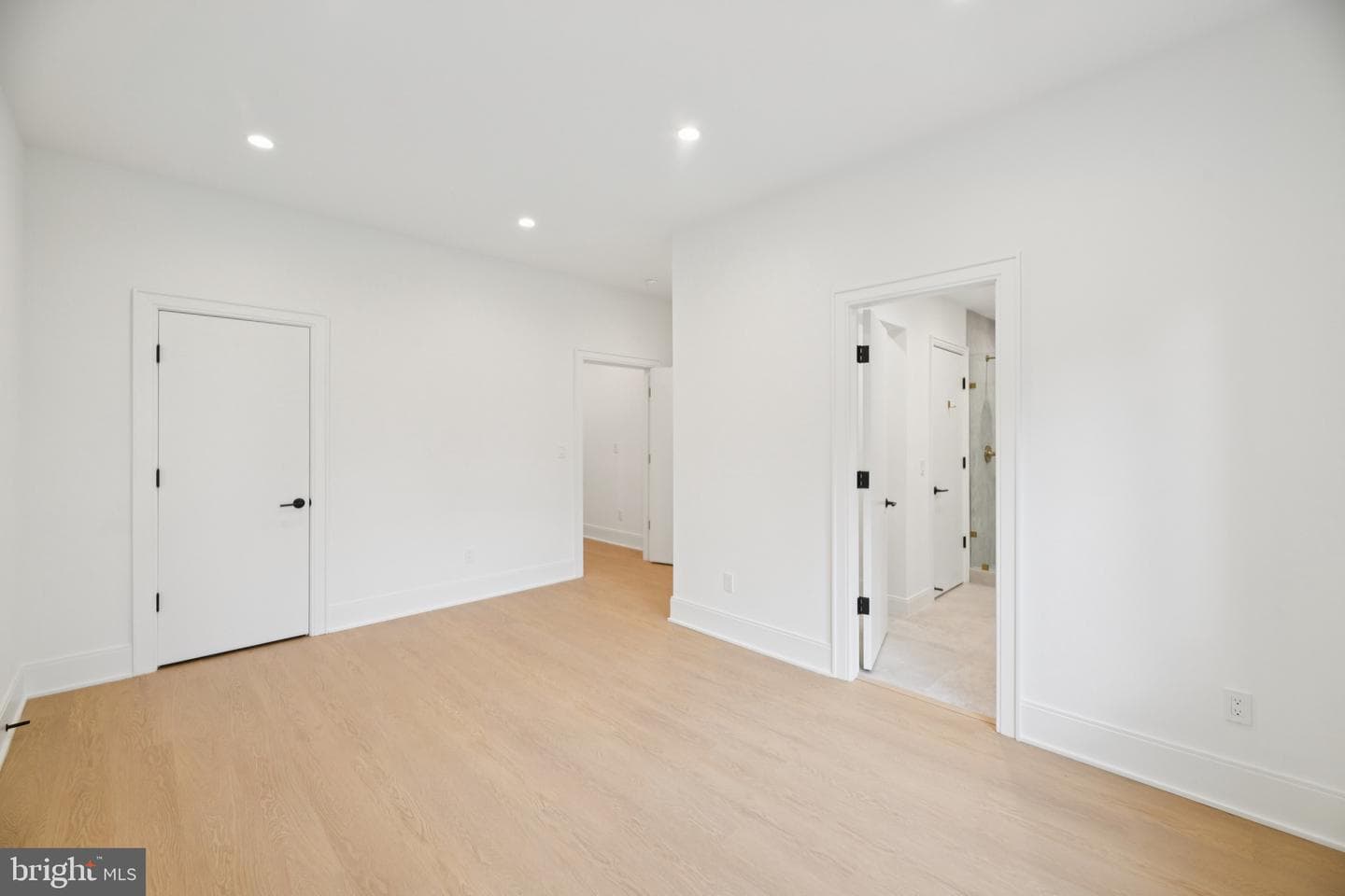1039 Harriman Street photo 75