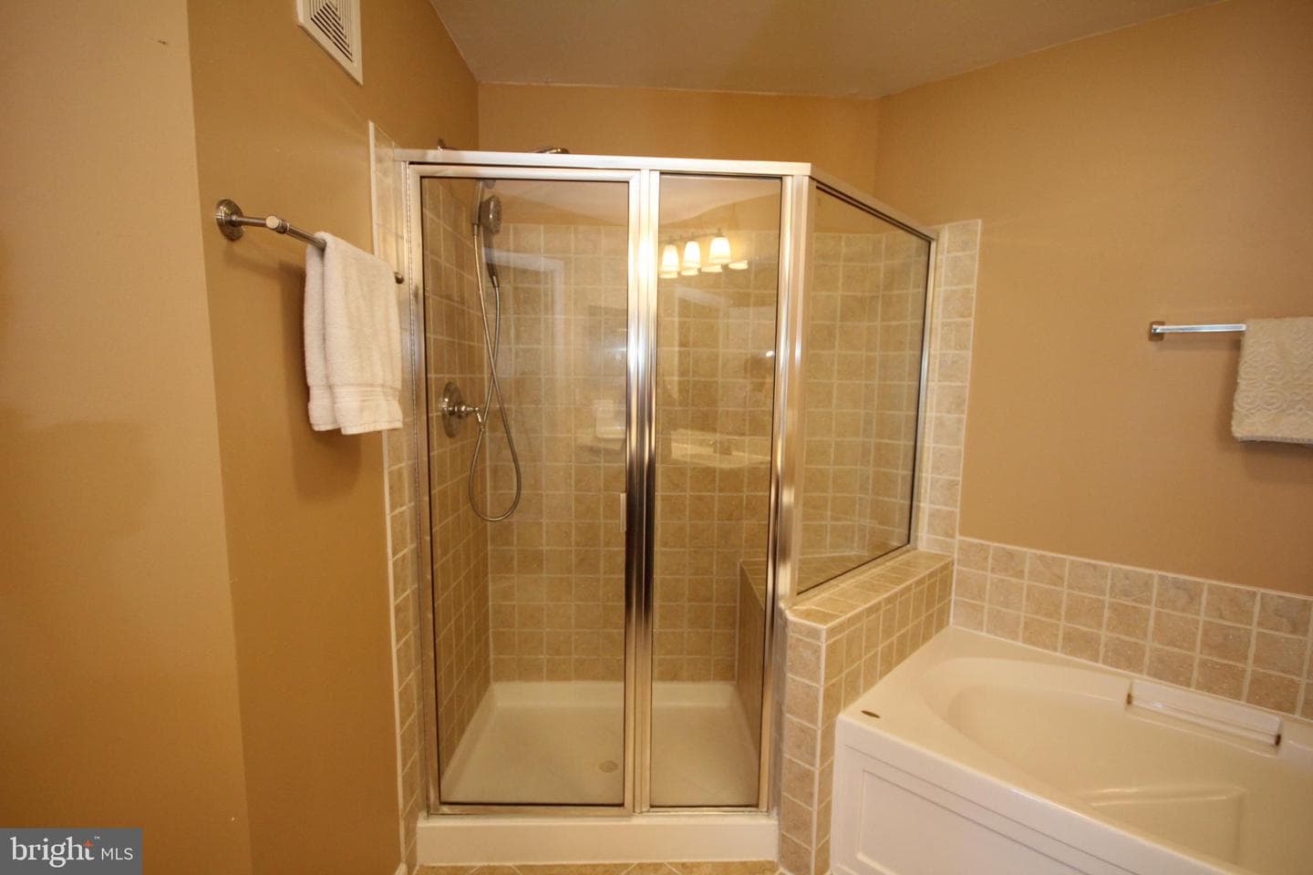 14211 Saint Germain Drive #26 photo 17