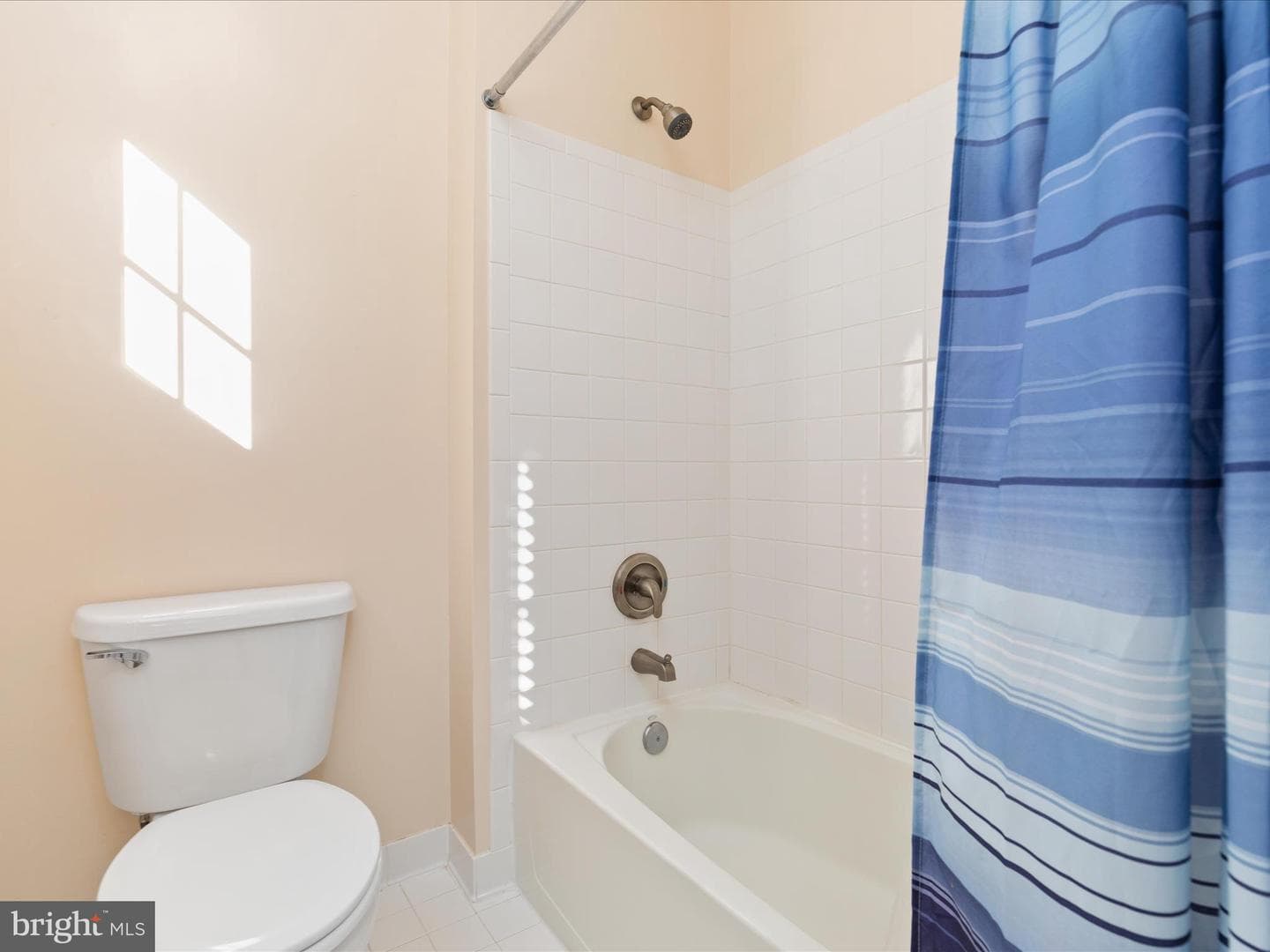8590 Beatrice Court photo 28