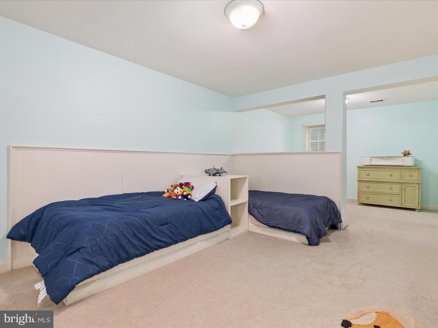 8590 Beatrice Court photo 45