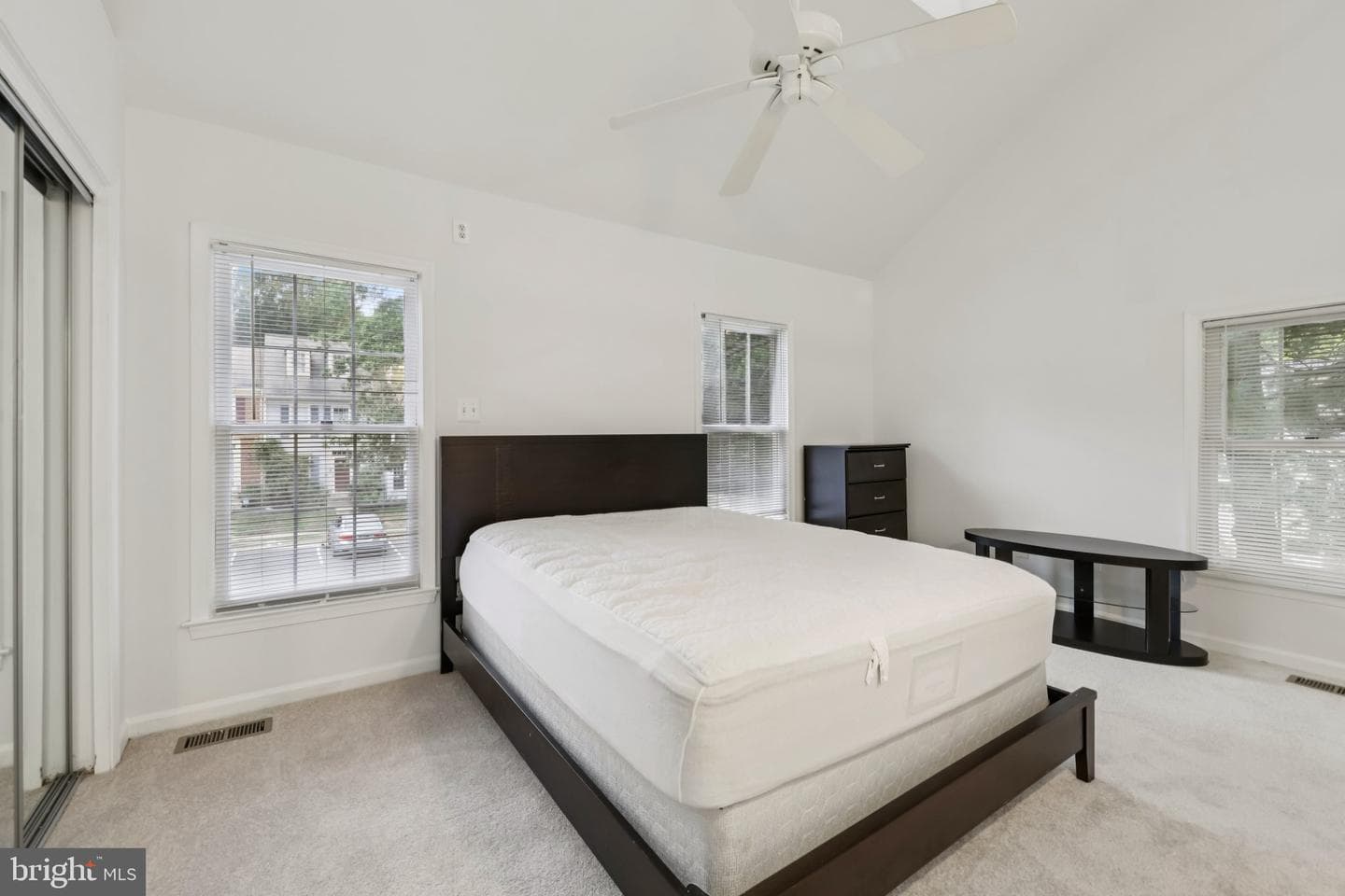 7673 Northern Oaks Court photo 20