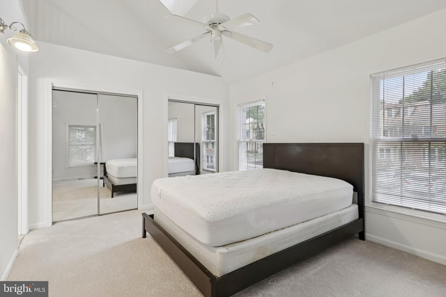 7673 Northern Oaks Court photo 22