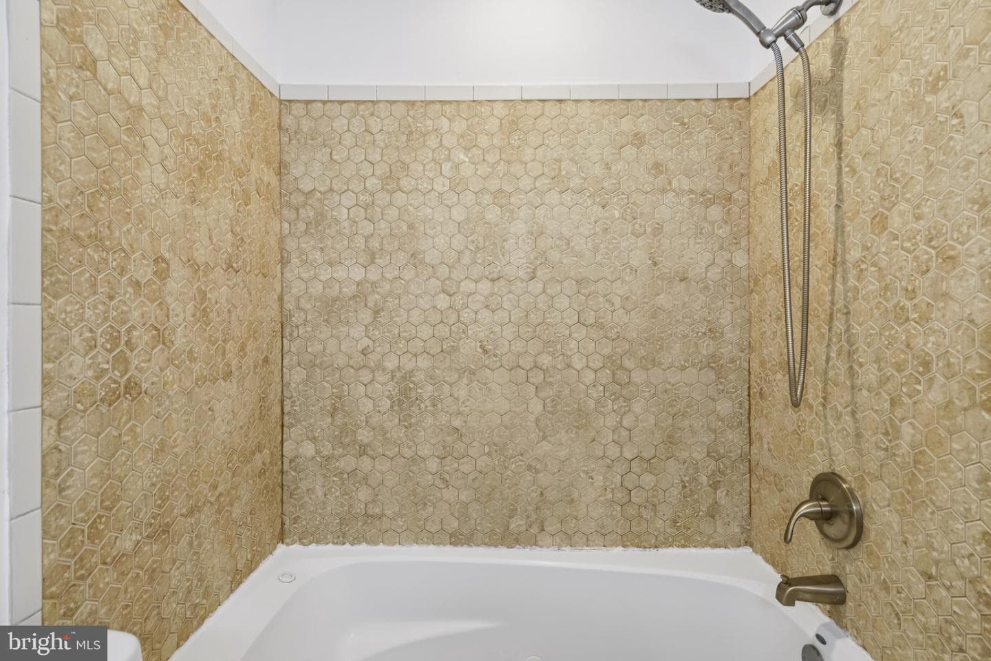 7673 Northern Oaks Court photo 29
