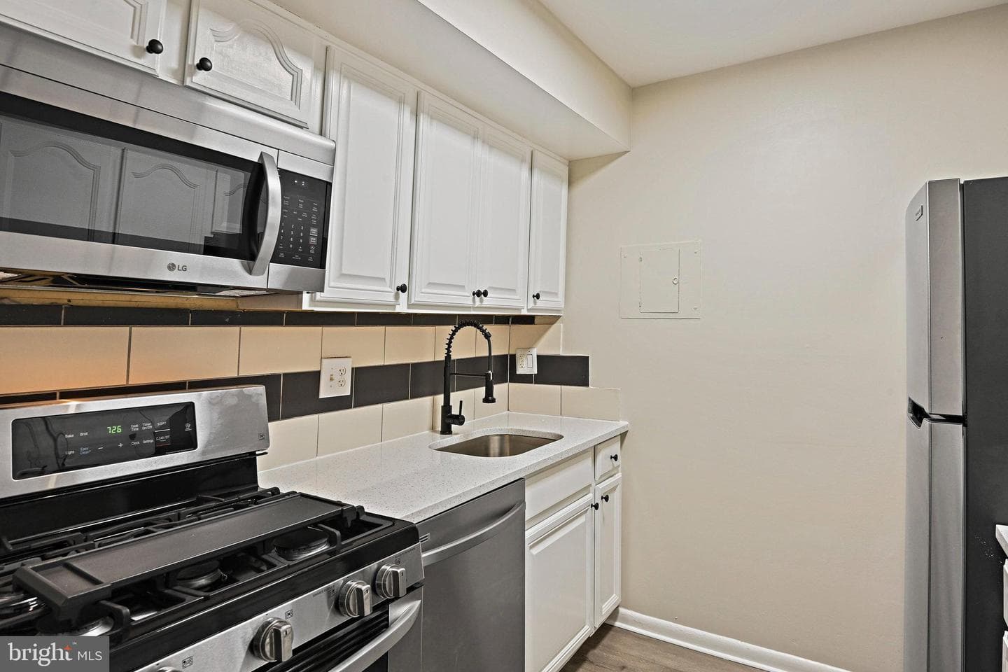 11619 Vantage Hill Road #1a photo 12