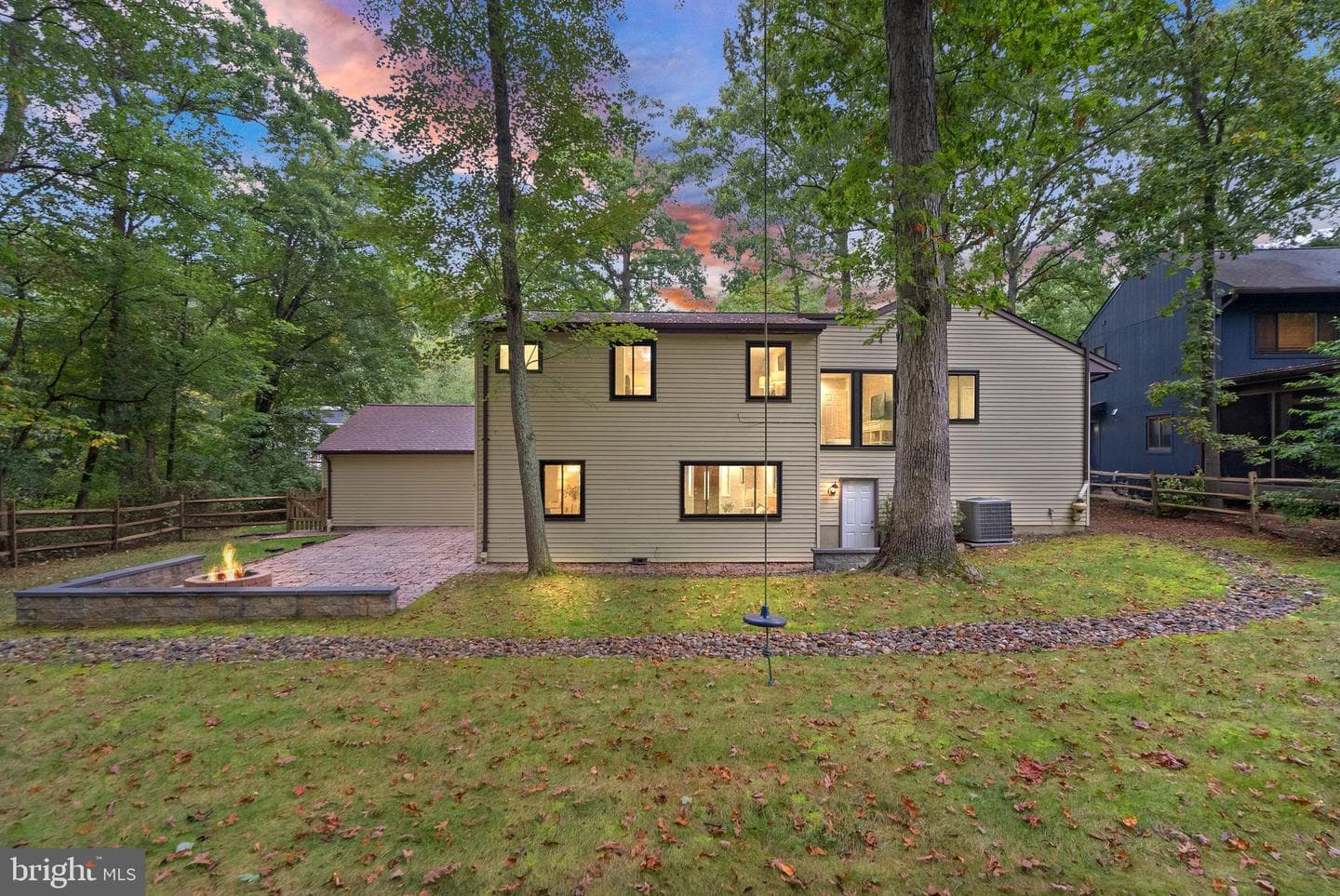 2510 Freetown Drive photo 2