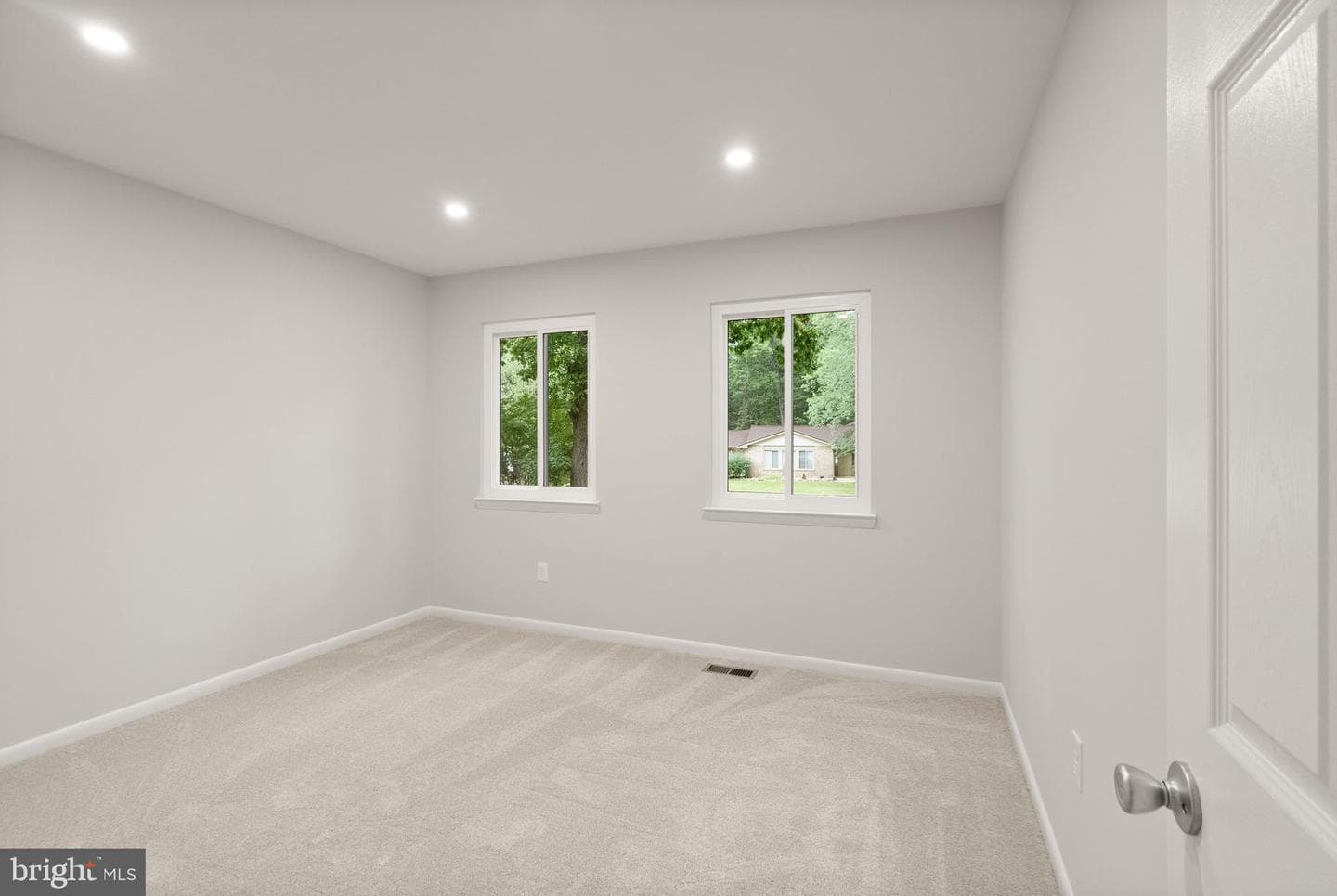 2510 Freetown Drive photo 32
