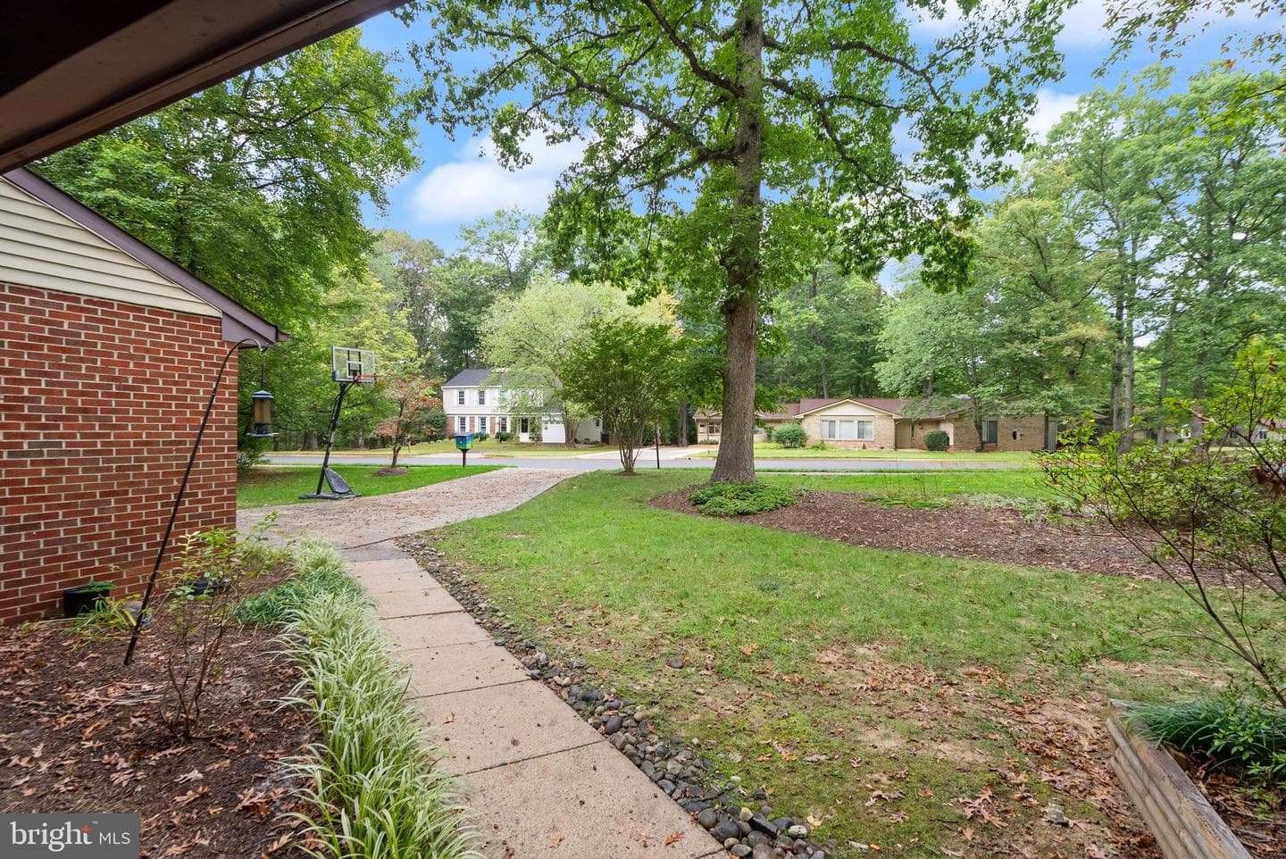 2510 Freetown Drive photo 4