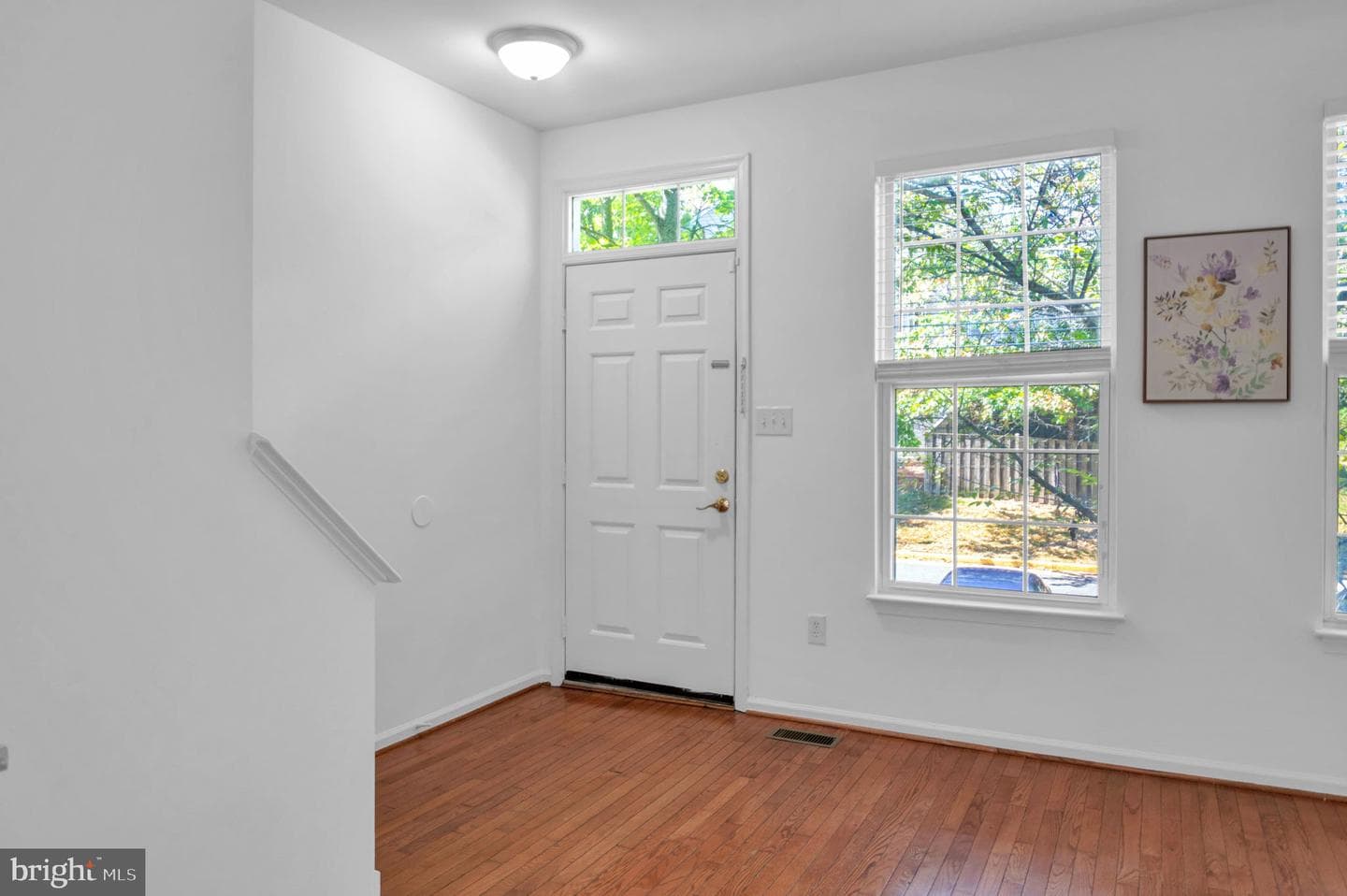 6427 Mccoy Road photo 2