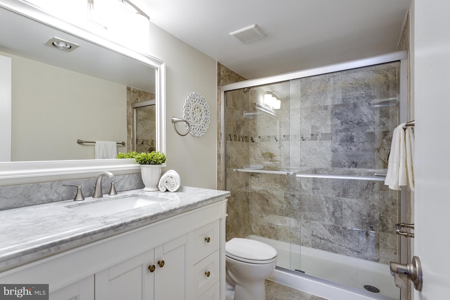 1800 Old Meadow Road #621 photo 13