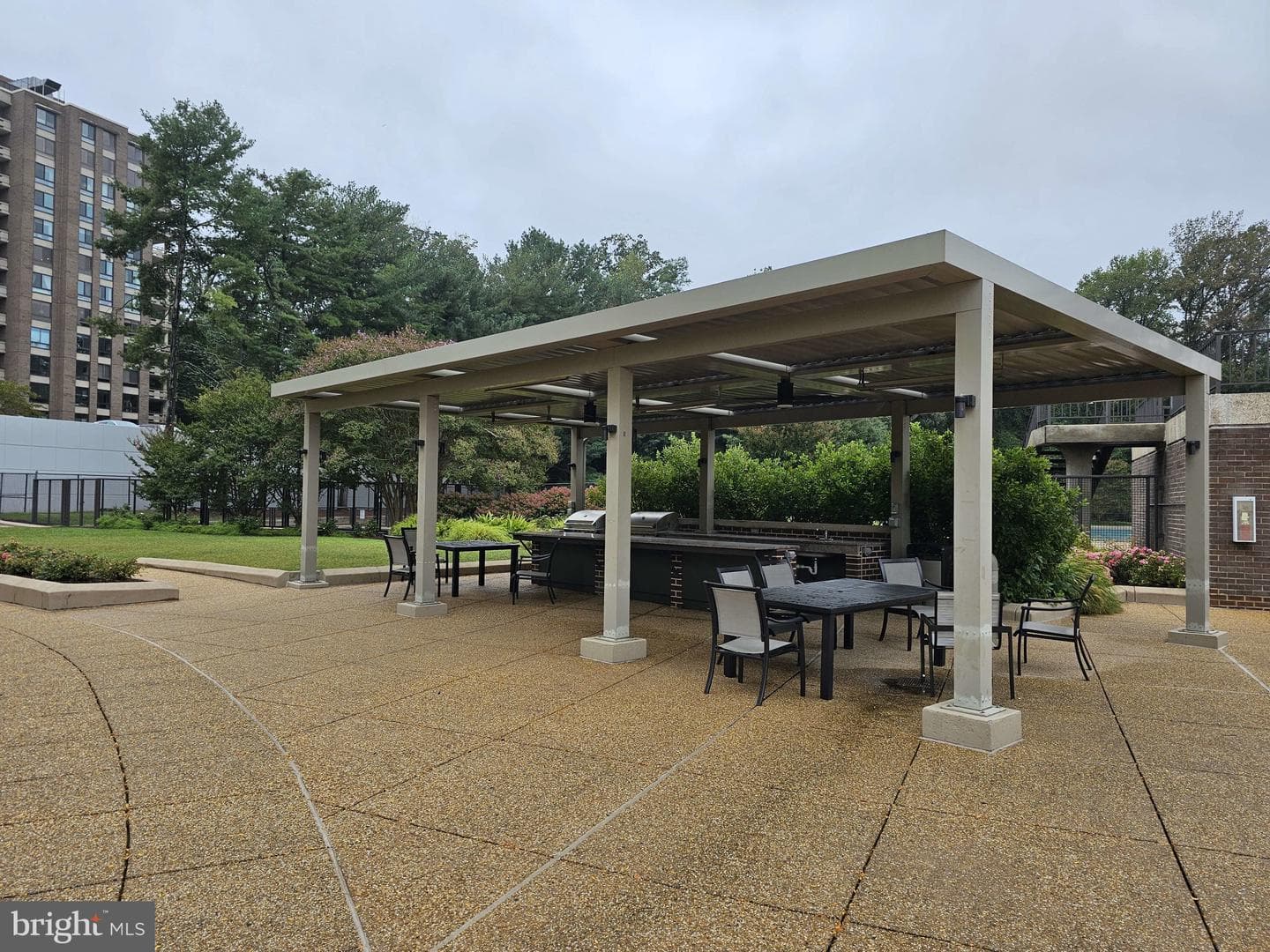 1800 Old Meadow Road #621 photo 26