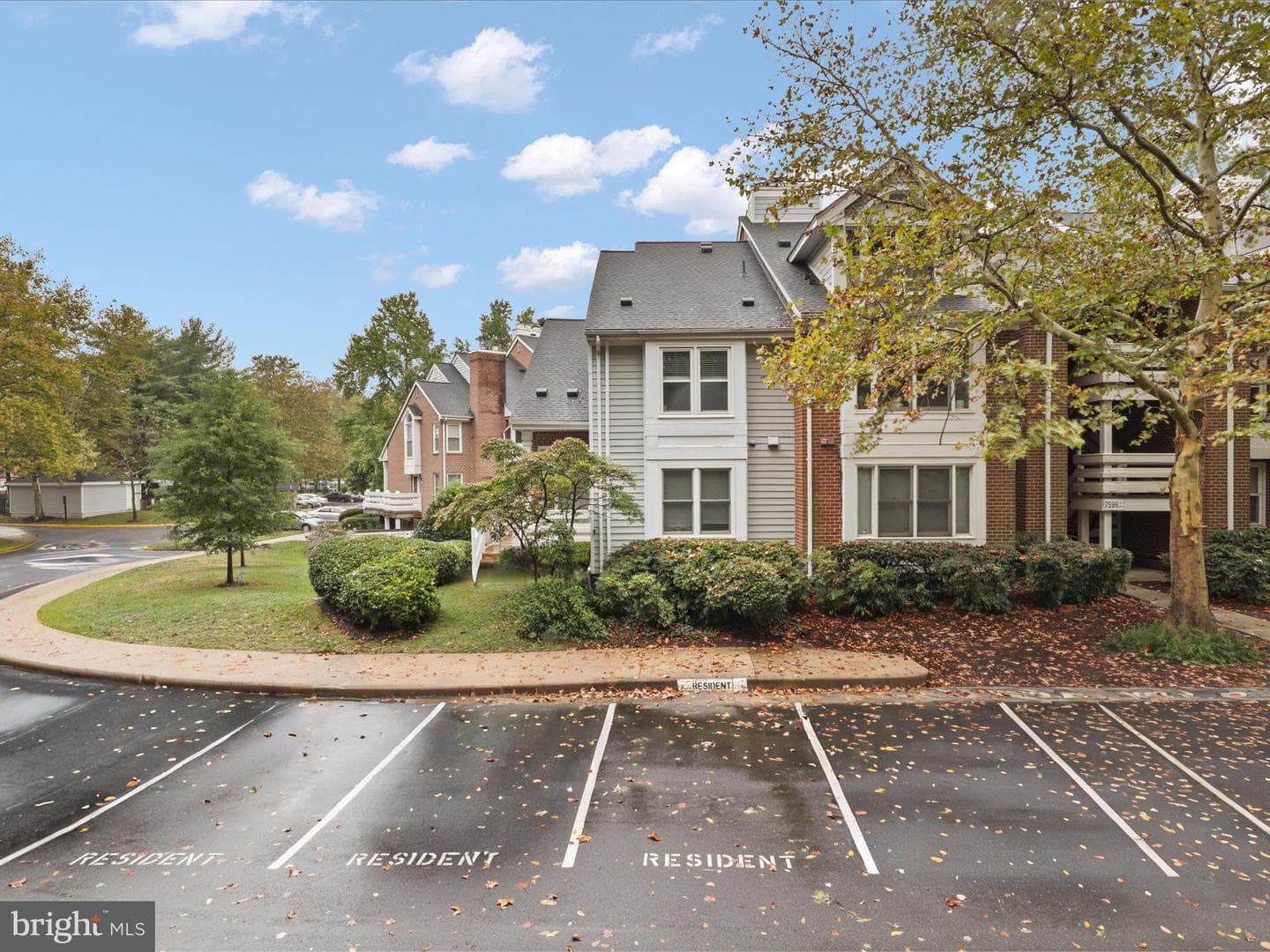 7598 Lakeside Village Drive photo 25