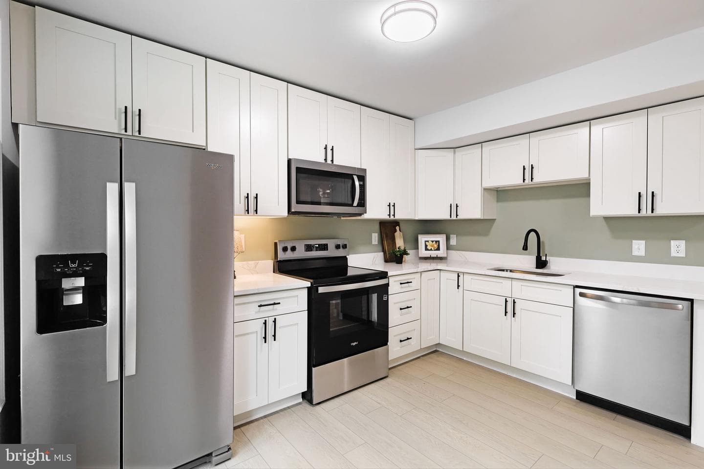 4903 Van Walbeek Place photo 4