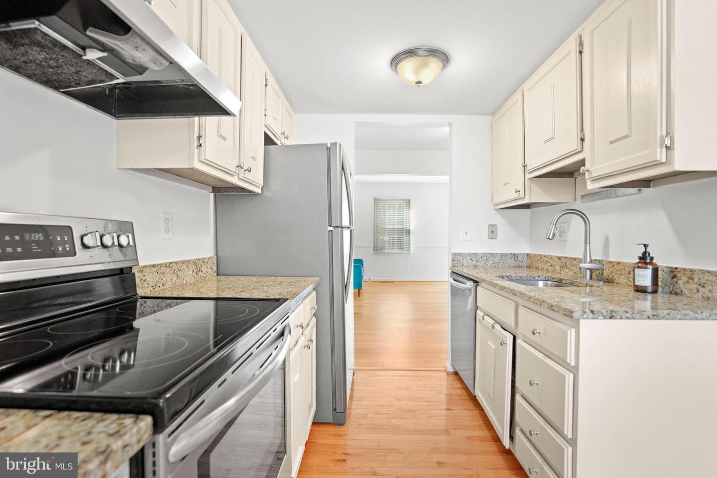 4869 Nash Drive photo 6