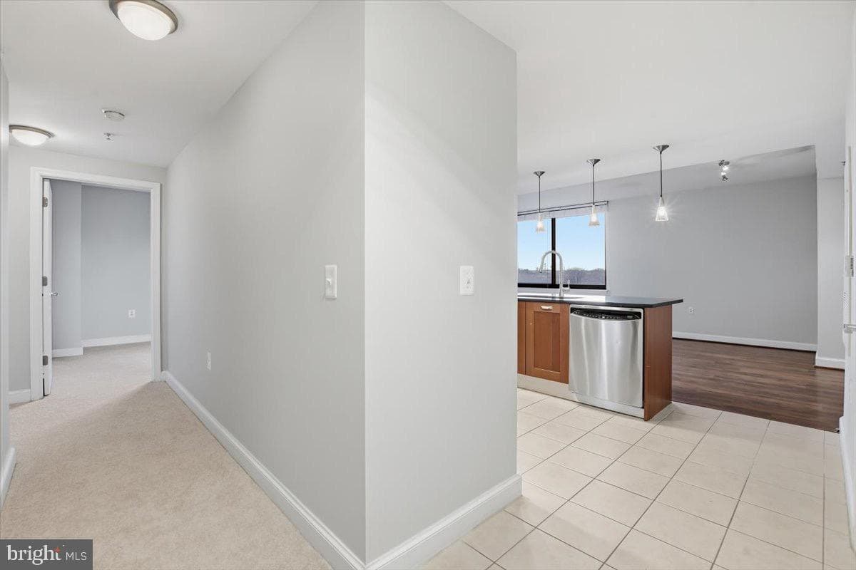 2451 Midtown Avenue #713 photo 11