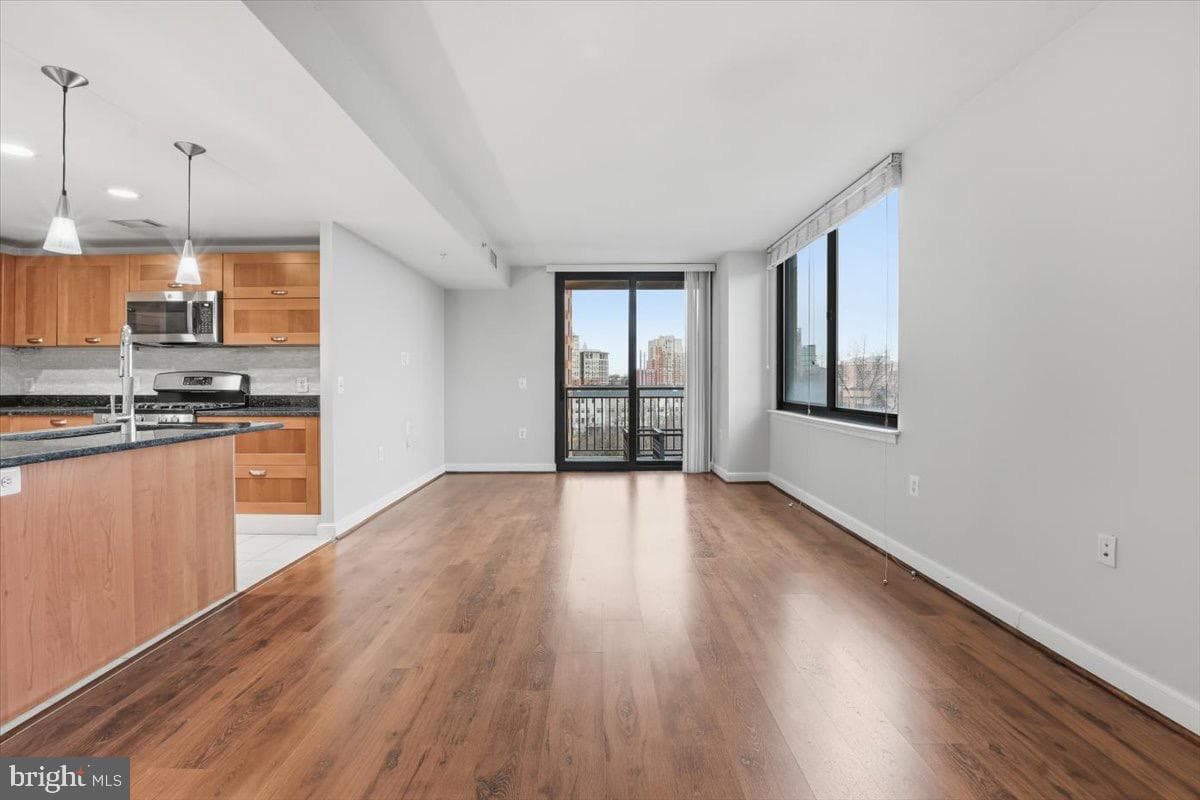 2451 Midtown Avenue #713 photo 16