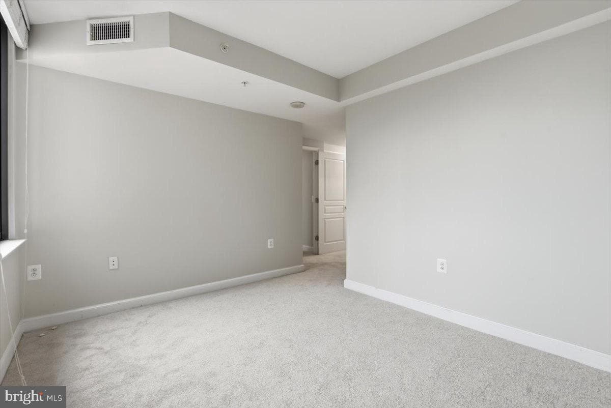 2451 Midtown Avenue #713 photo 7