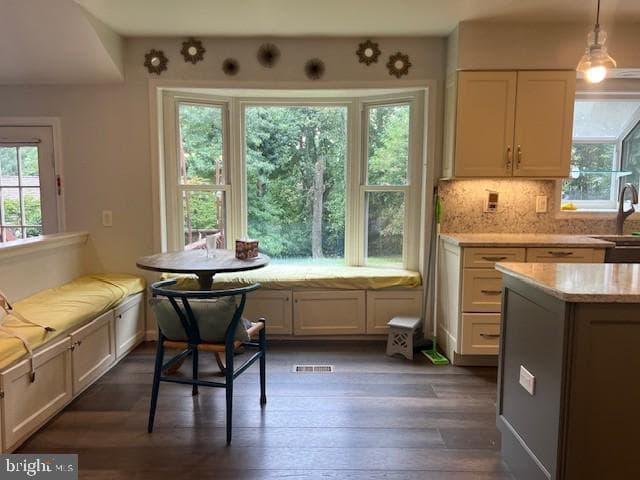 5833 Colfax Avenue photo 8