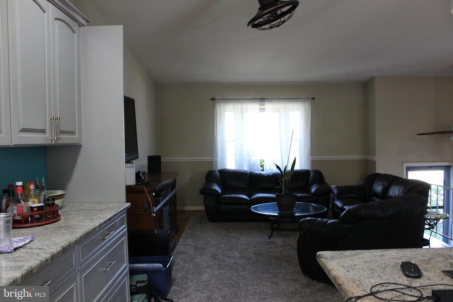 418 Florida Avenue photo 5