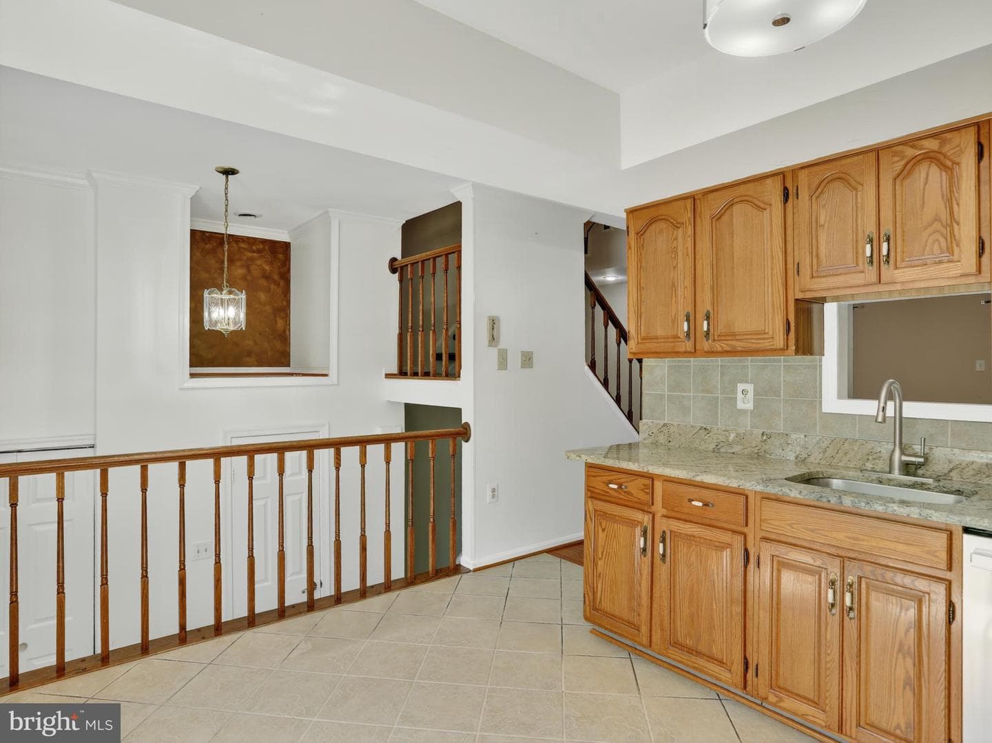 5702 Mason Bluff Drive photo 3