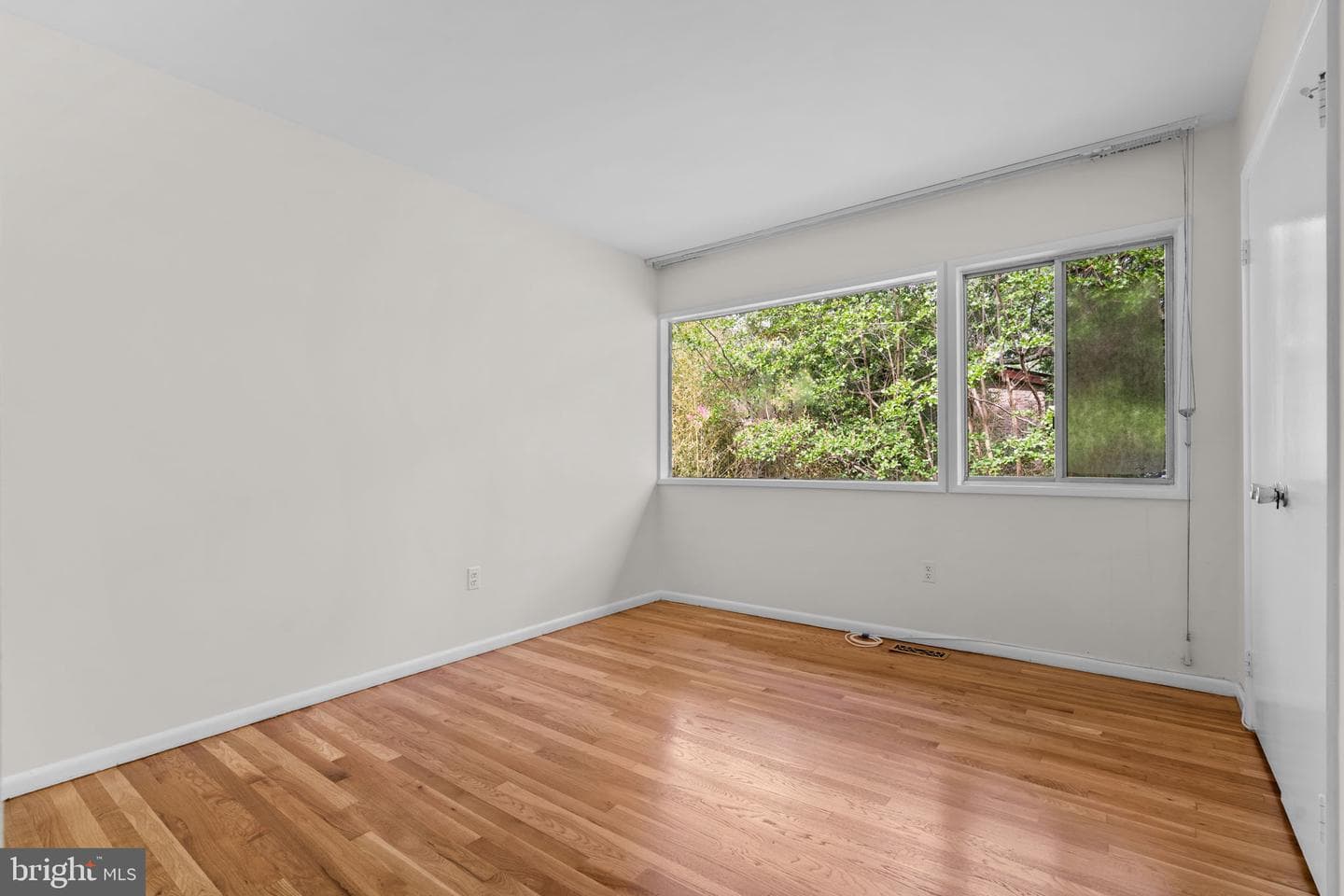 3207 Cunningham Drive photo 18