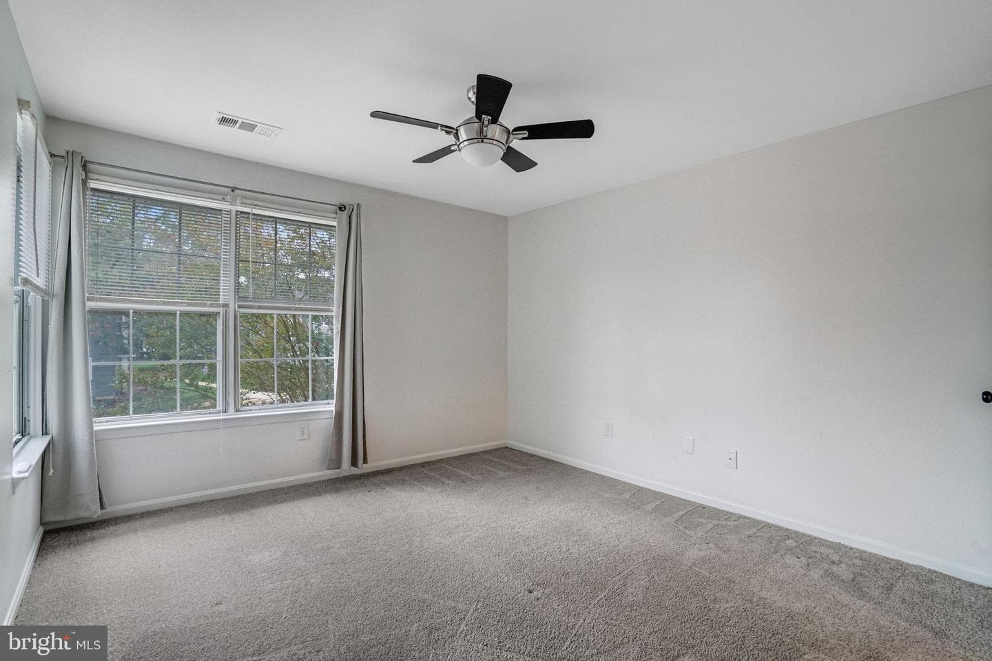 5376 Bedford Terrace #76d photo 13