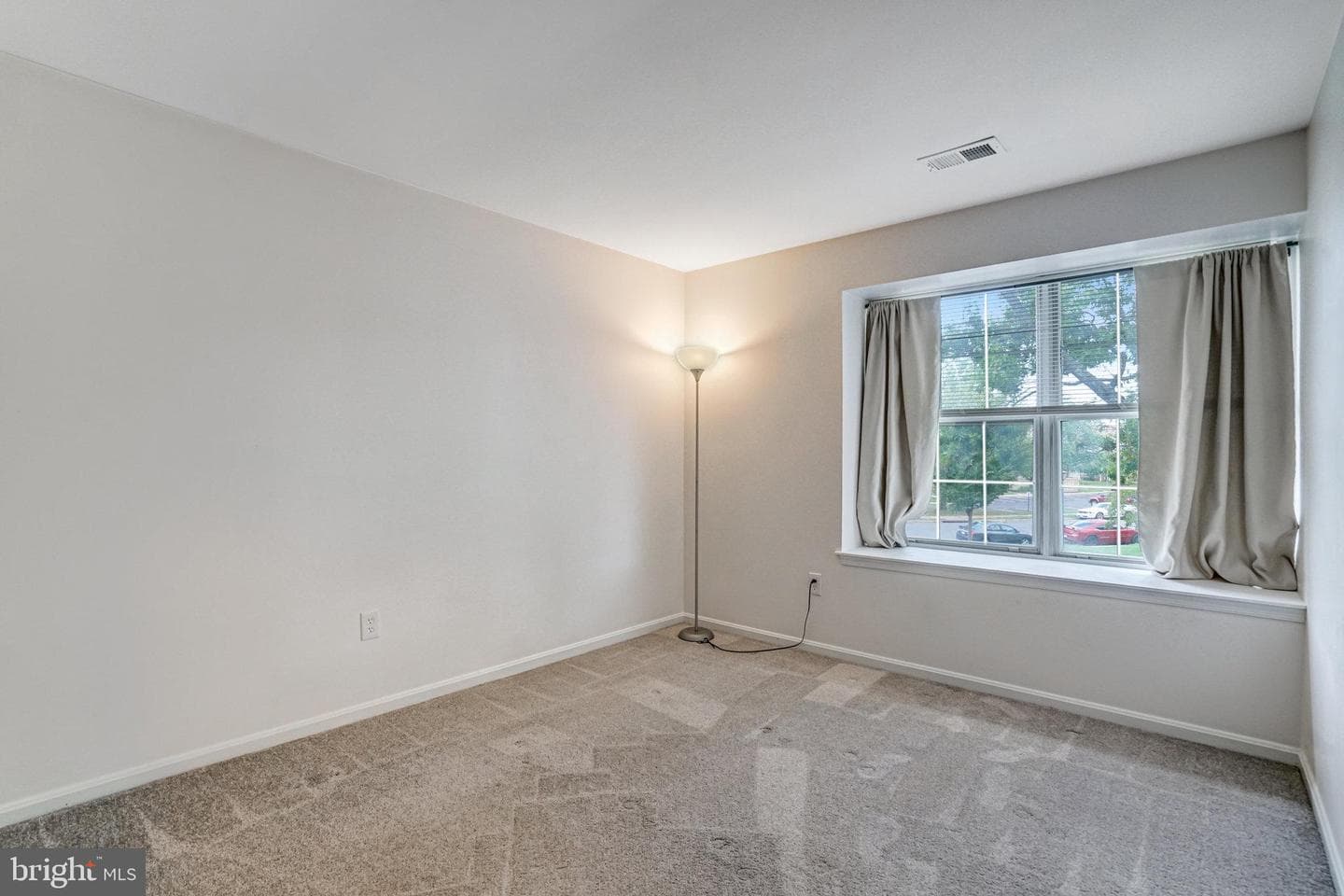5376 Bedford Terrace #76d photo 21