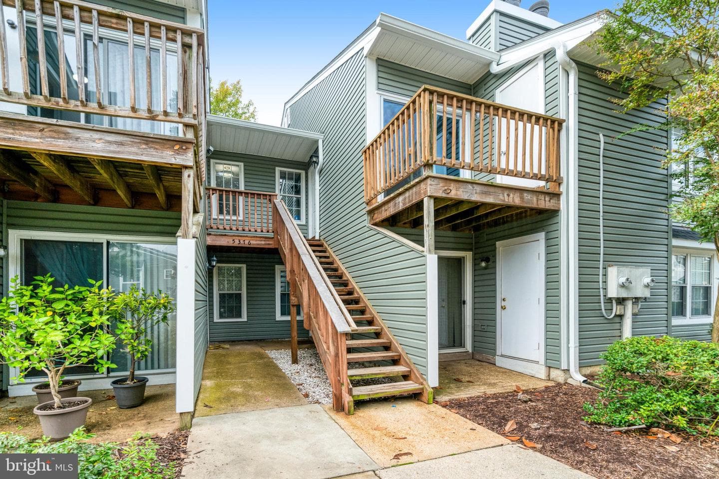 5376 Bedford Terrace #76d photo 4