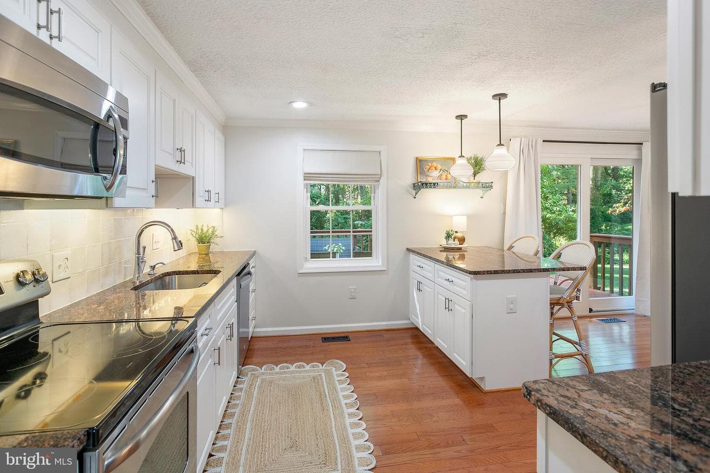 6111 Wilmington Drive photo 8