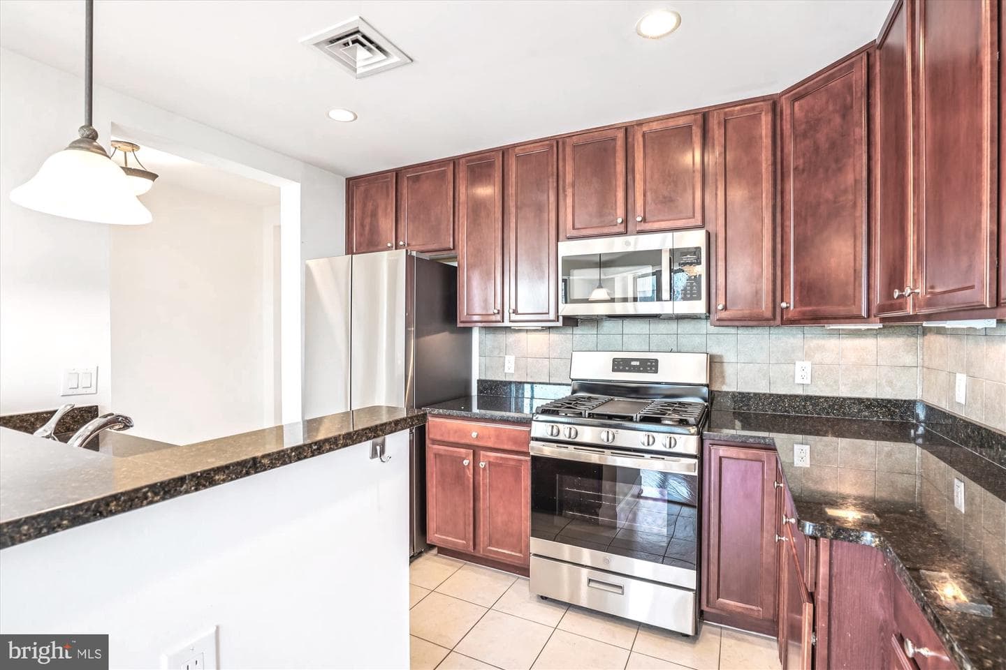 1830 Fountain Drive #1004 photo 7