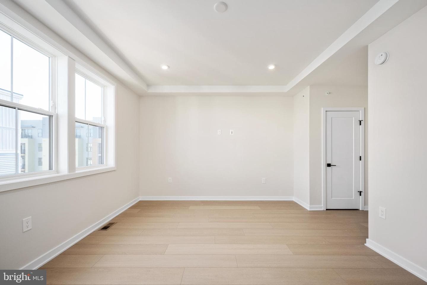 14351 Glen Manor Drive photo 3