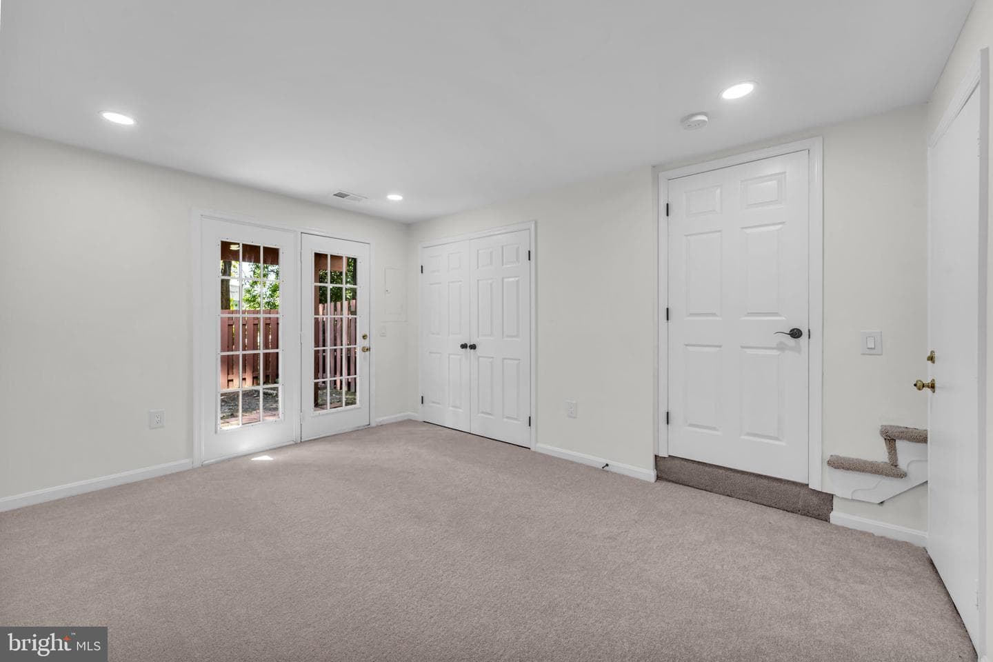 7804 Gum Springs Village Drive photo 45