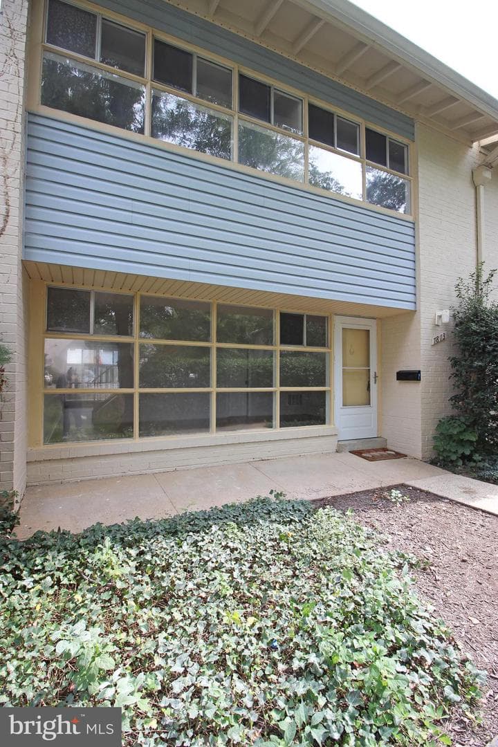 7813 Winona Court photo 1