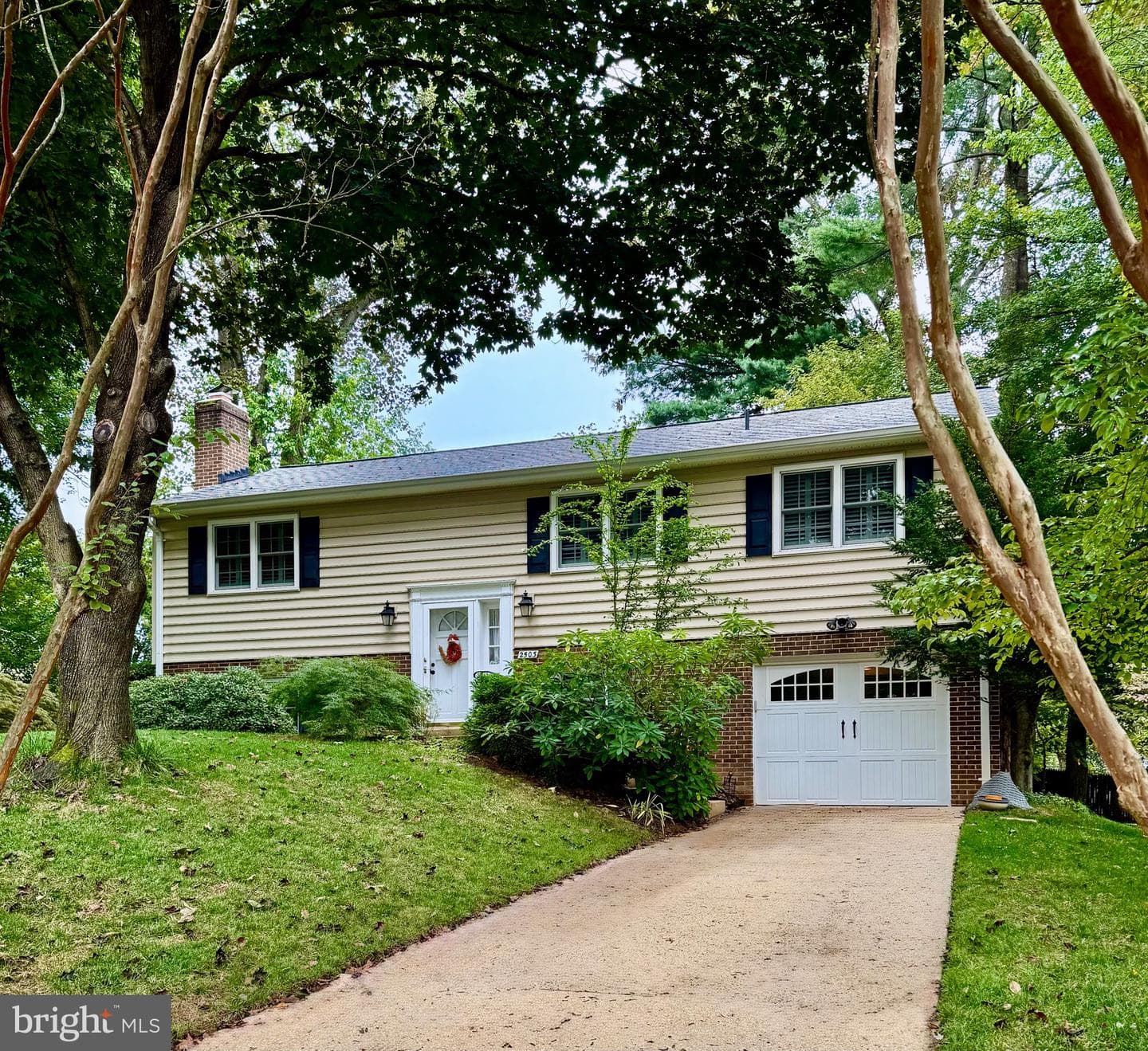 2503 Bright Wood Drive photo 2