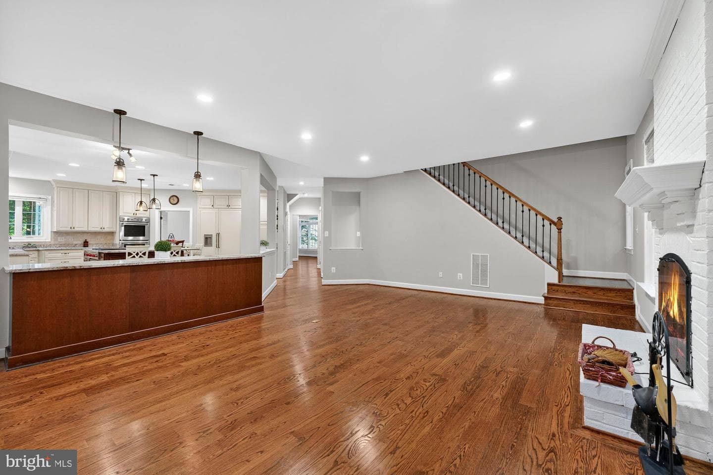 3300 Lauren Oaks Court photo 37