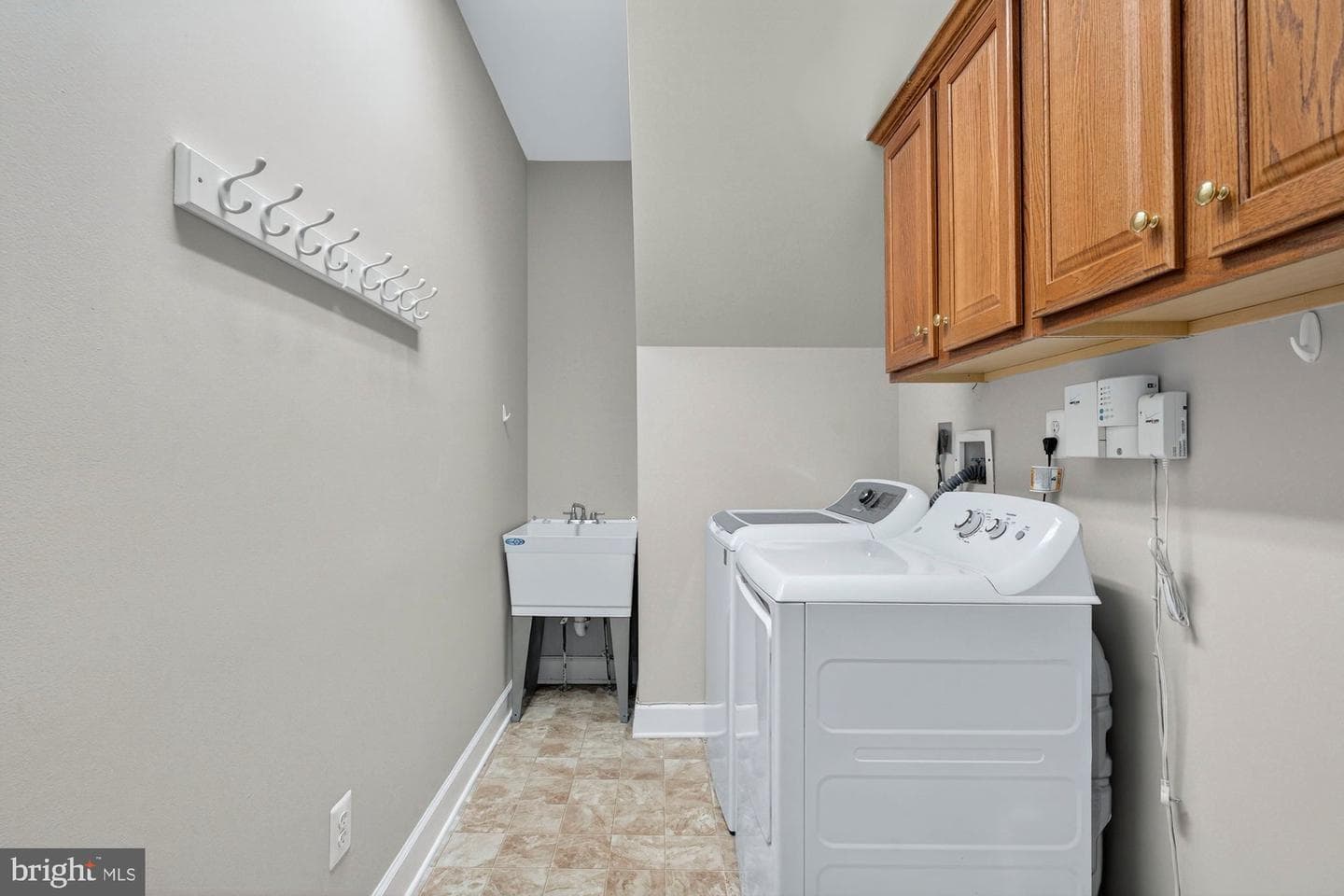 3300 Lauren Oaks Court photo 52