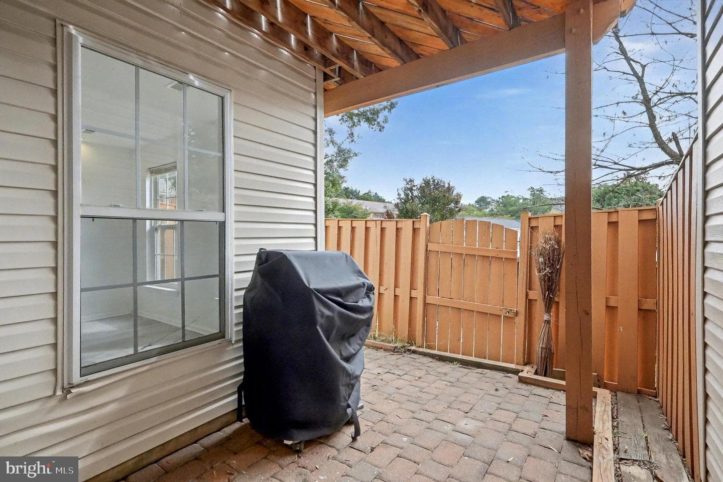8298 Jake Place photo 3